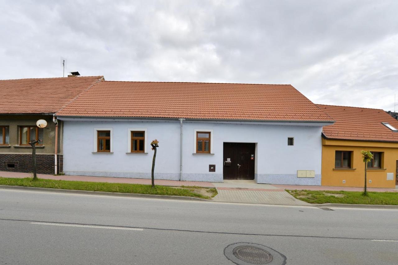 Penzion Na Placku Lisov  Экстерьер фото